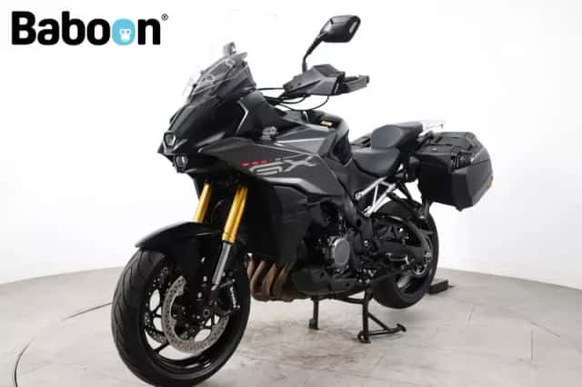 Suzuki Gsx S 1000 GX (2024) thumbnail 4