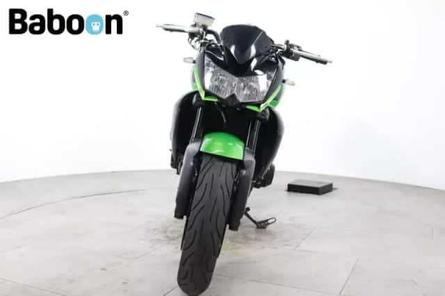 Kawasaki Z 750R (2014) thumbnail 3