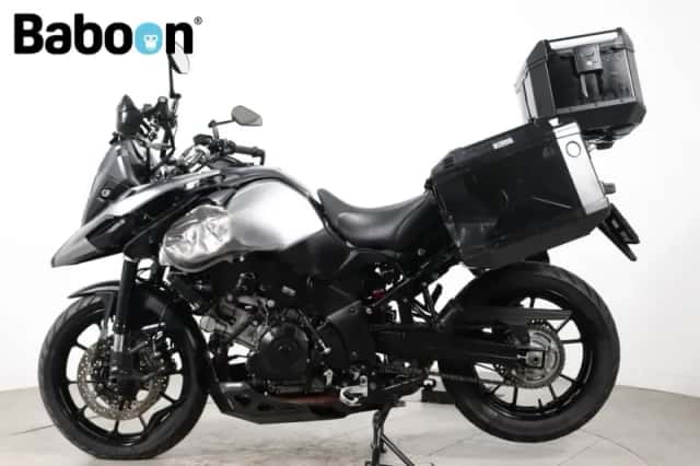 Suzuki V-Strom (2019) thumbnail 3