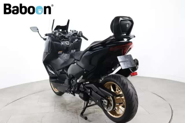 Yamaha TMAX (2023) thumbnail 2