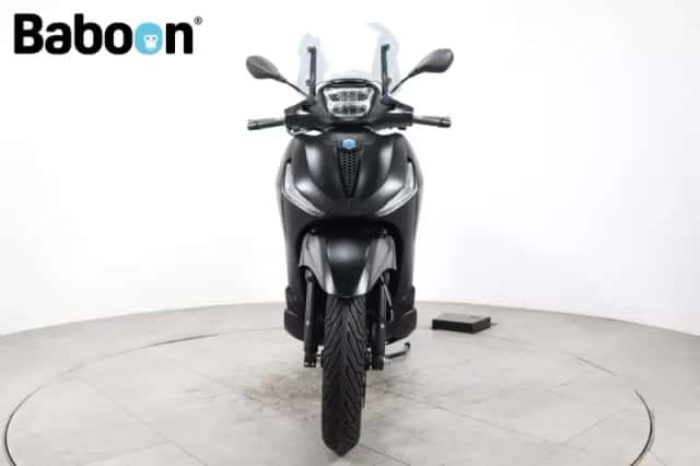 Piaggio Beverly 400 S (2024) thumbnail 5