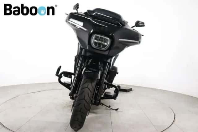 Harley-Davidson Street Glide (2025) thumbnail 3