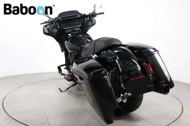 Harley-Davidson Street Glide (2025) thumbnail 6