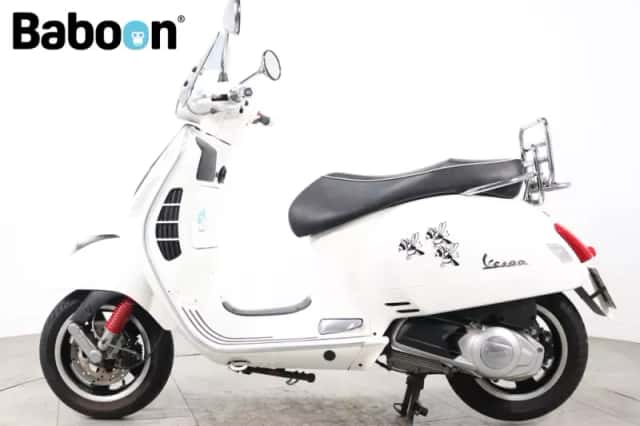 Vespa GTS 125 (2011) thumbnail 5