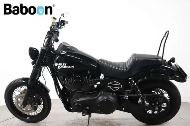 Harley-Davidson Street Bob (2006) thumbnail 5