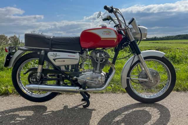 Ducati 250 Monza (1967) thumbnail 1