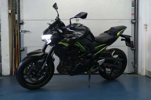 Kawasaki Z900 (2021) thumbnail 6