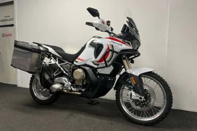 MV Agusta LXP Orioli (2025) thumbnail 4