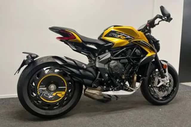 MV Agusta Dragster 800 (2025) thumbnail 5