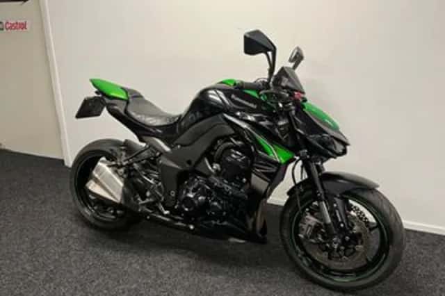 Kawasaki Z1000 (2017) thumbnail 3
