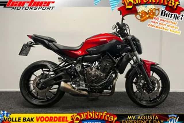 Yamaha MT-07 (2016) thumbnail 1