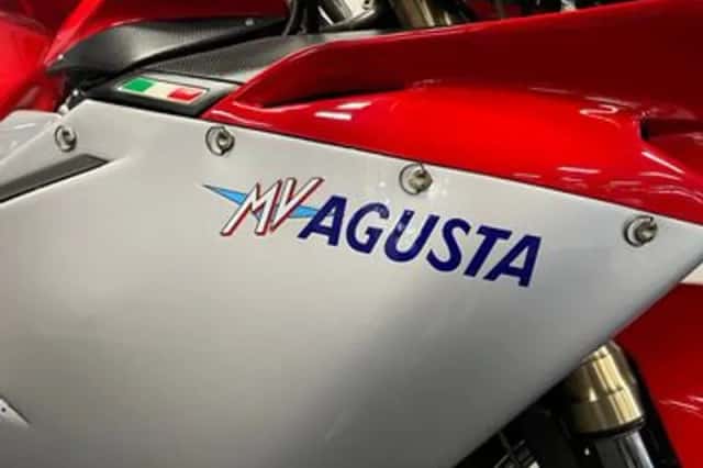 MV Agusta F4 1000 (2005) thumbnail 3