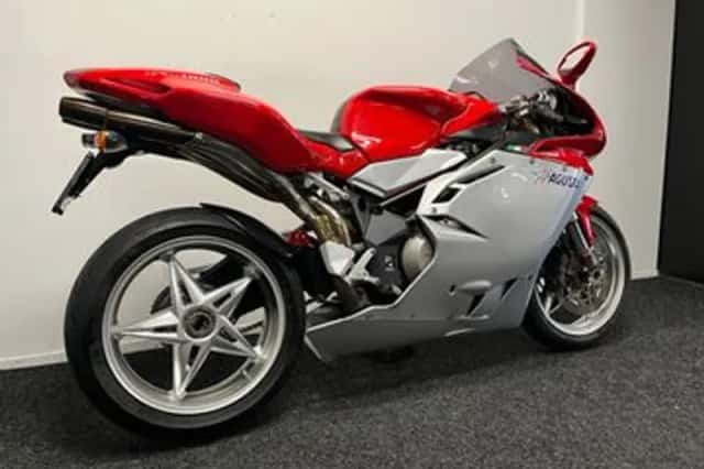 MV Agusta F4 1000 (2005) thumbnail 4