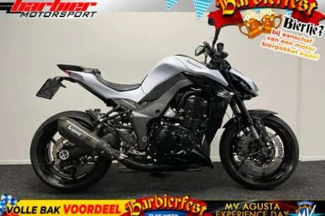 Kawasaki Z1000 (2016) thumbnail 1