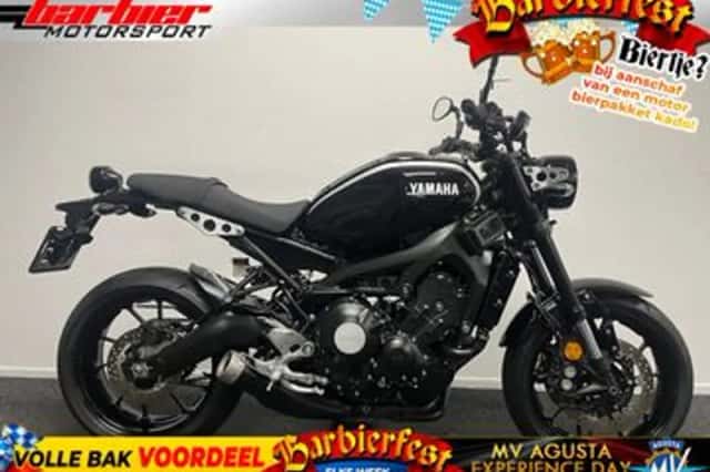 Yamaha XSR900 (2017) thumbnail 1