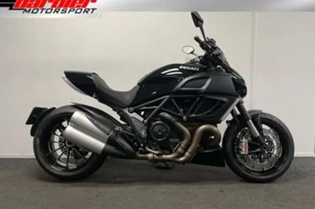 Ducati Diavel (2011) thumbnail 1