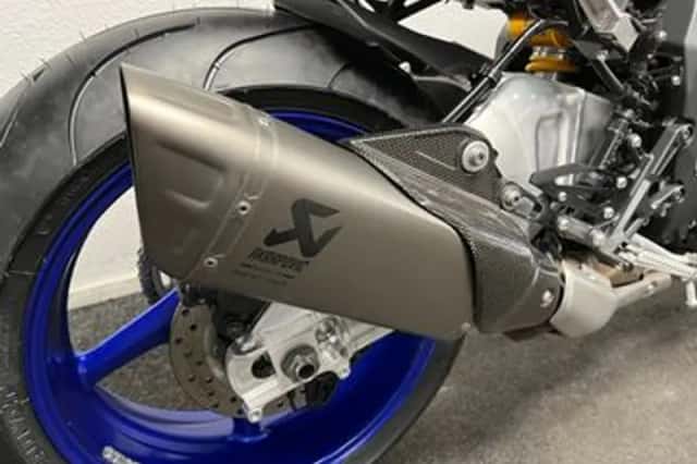 Yamaha MT-10 (2022) thumbnail 3