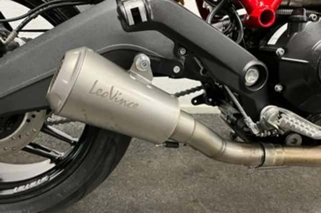 Ducati Monster 797 (2018) thumbnail 3