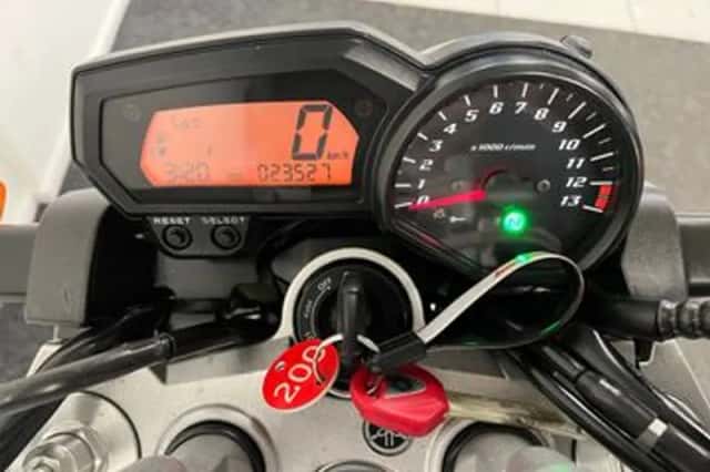Yamaha FZ1 (2010) thumbnail 2