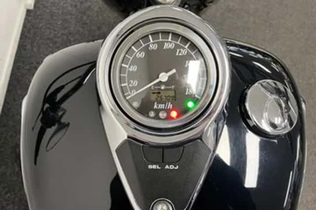 Suzuki VL 800 Volusia (2002) thumbnail 2