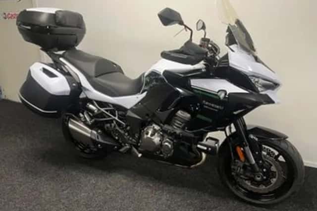 Kawasaki Versys 1000 GRAND TOURER (2019) thumbnail 3