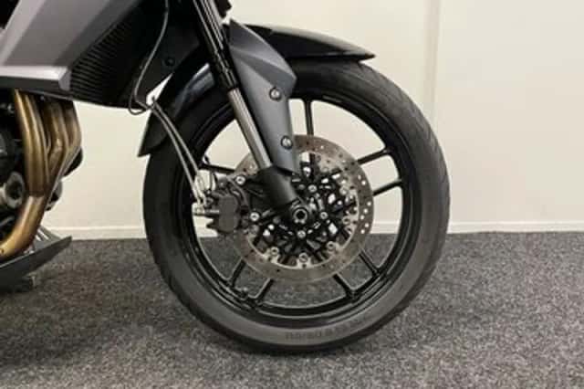 Triumph Tiger 800 XRX (2017) thumbnail 5