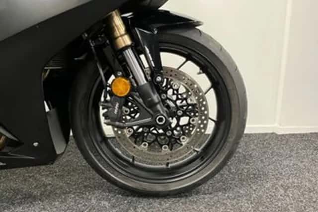 Honda CBR650R (2021) thumbnail 5