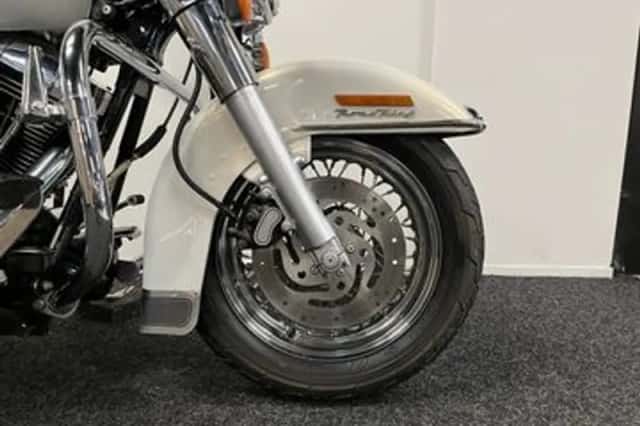 Harley-Davidson Road King Classic (2002) thumbnail 5