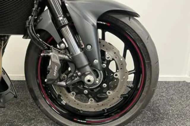 Suzuki GSX-S750 (2019) thumbnail 6