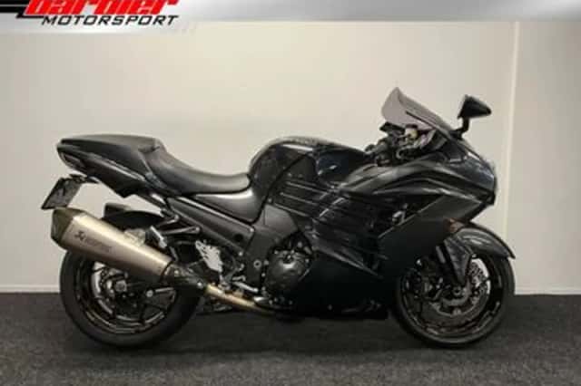 Kawasaki ZZR1400 (2015) thumbnail 1