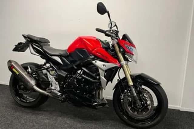 Suzuki GSR750 (2011) thumbnail 4