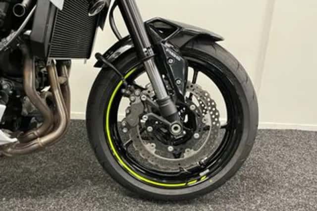 Kawasaki Z900 (2021) thumbnail 6