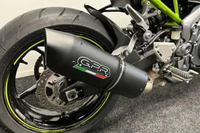 Kawasaki Z900 (2018) thumbnail 3