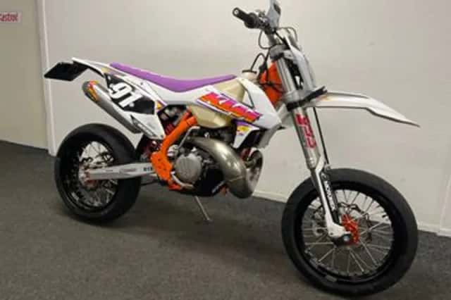 KTM 250 EXC (2019) thumbnail 4
