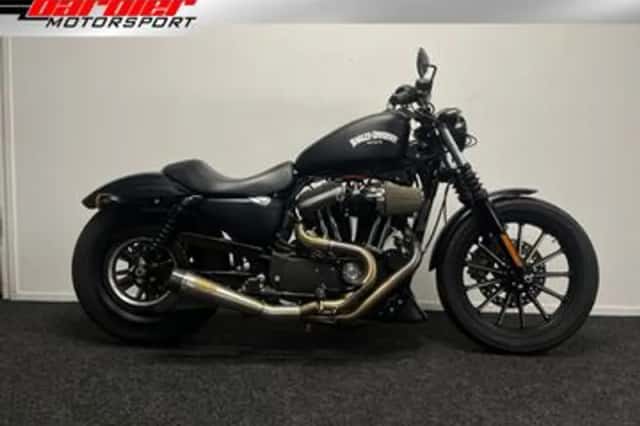 Harley-Davidson Sportster Iron 883 (2014) thumbnail 1