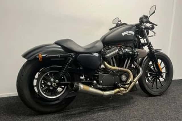 Harley-Davidson Sportster Iron 883 (2014) thumbnail 5