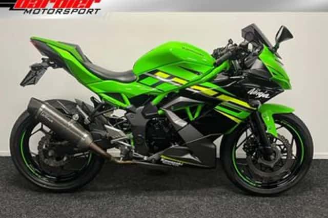 Kawasaki Ninja 125 (2020) thumbnail 1