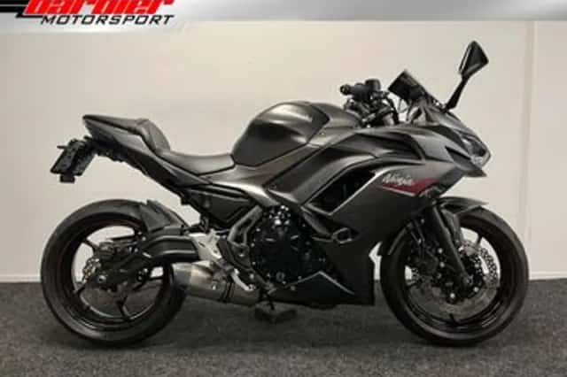 Kawasaki Ninja 650 (2022) thumbnail 1
