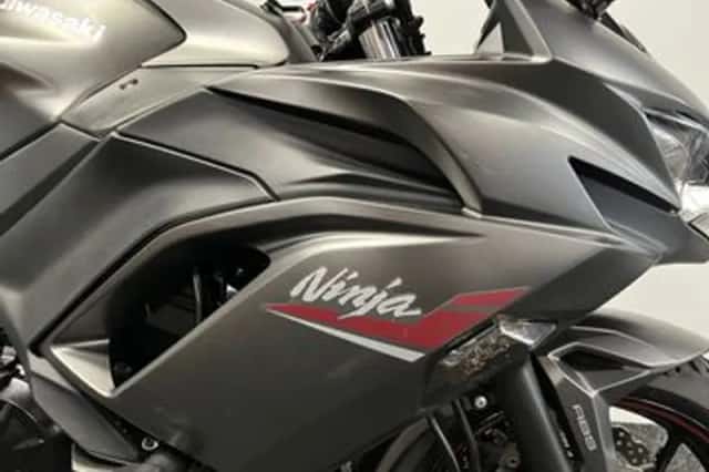 Kawasaki Ninja 650 (2022) thumbnail 4