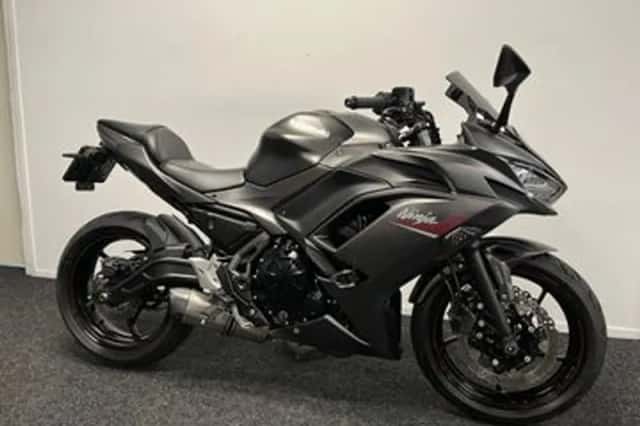 Kawasaki Ninja 650 (2022) thumbnail 5
