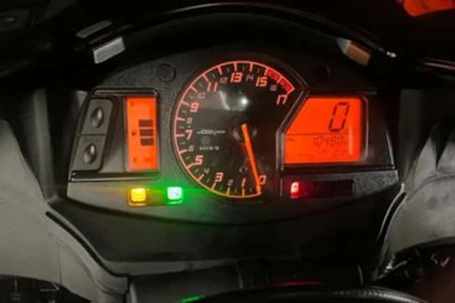 Honda CBR600RR (2014) thumbnail 2