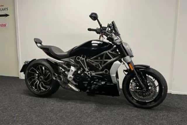 Ducati Xdiavel S (2016) thumbnail 4
