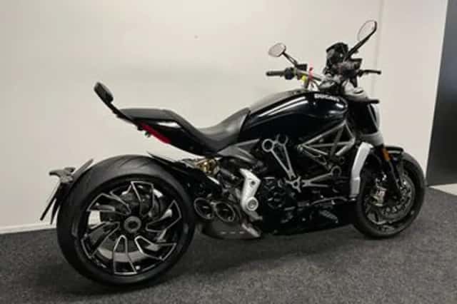 Ducati Xdiavel S (2016) thumbnail 5