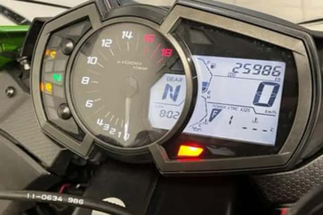 Kawasaki ZX 6R Ninja (2020) thumbnail 2