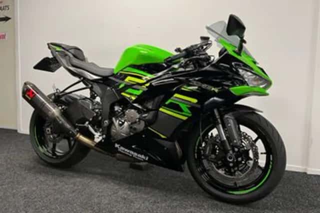 Kawasaki ZX 6R Ninja (2020) thumbnail 4
