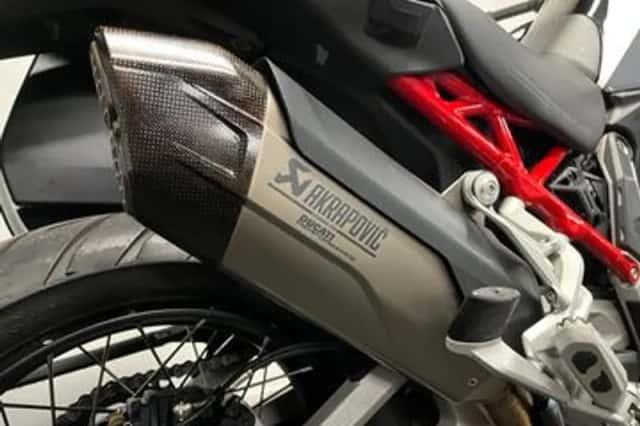 Ducati Multistrada V4S (2021) thumbnail 4