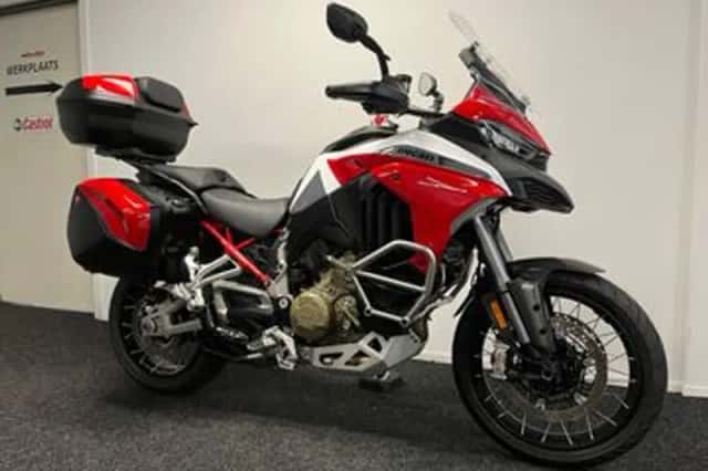 Ducati Multistrada V4S (2021) thumbnail 5