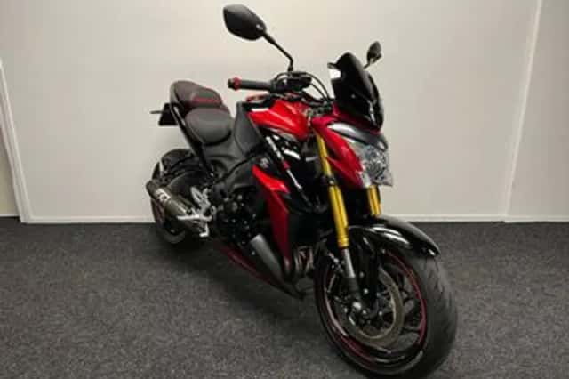 Suzuki GSX-S1000 (2015) thumbnail 5