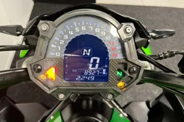 Kawasaki Z900 (2018) thumbnail 2