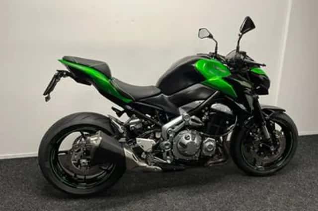 Kawasaki Z900 (2018) thumbnail 4